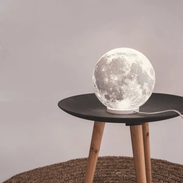Luna - Modelo realista - Image 5