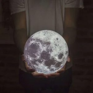 Luna - Modelo realista - Image 9