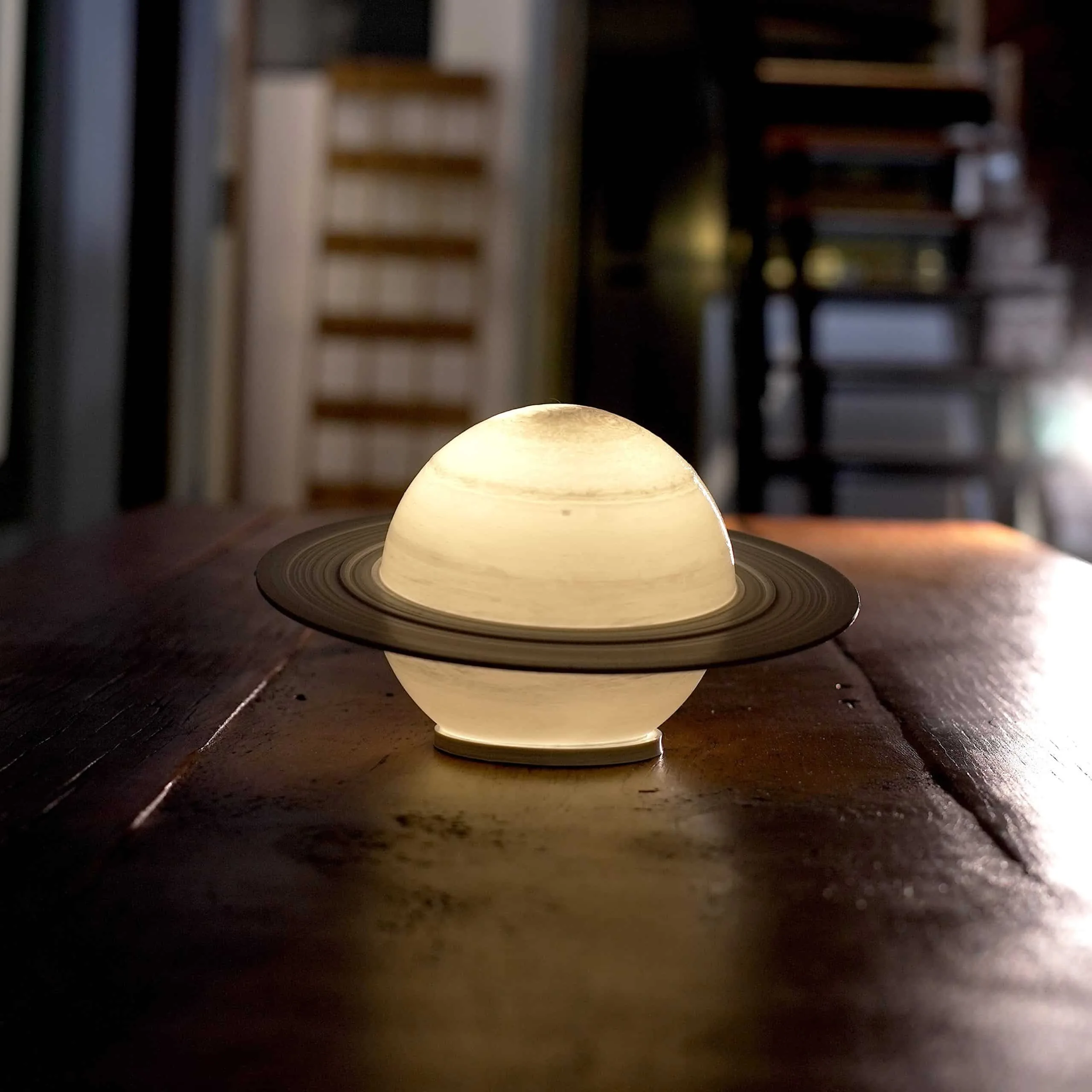 Saturno – Modelo realista - Image 2