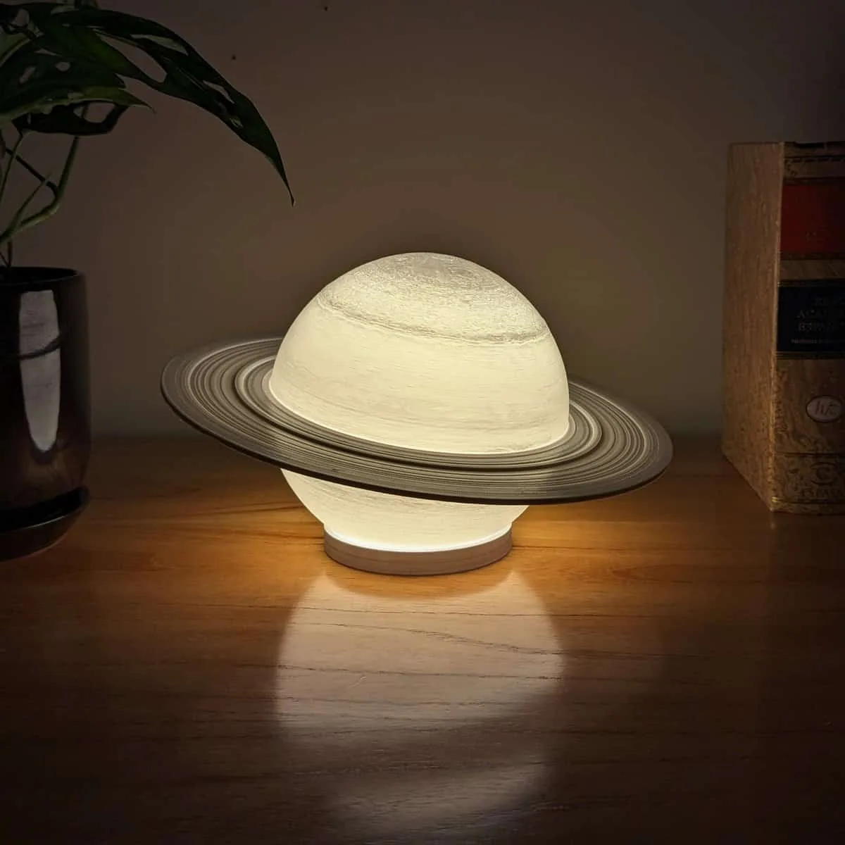 Saturno – Modelo realista